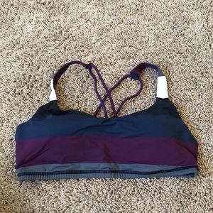 Lululemon free to be bra